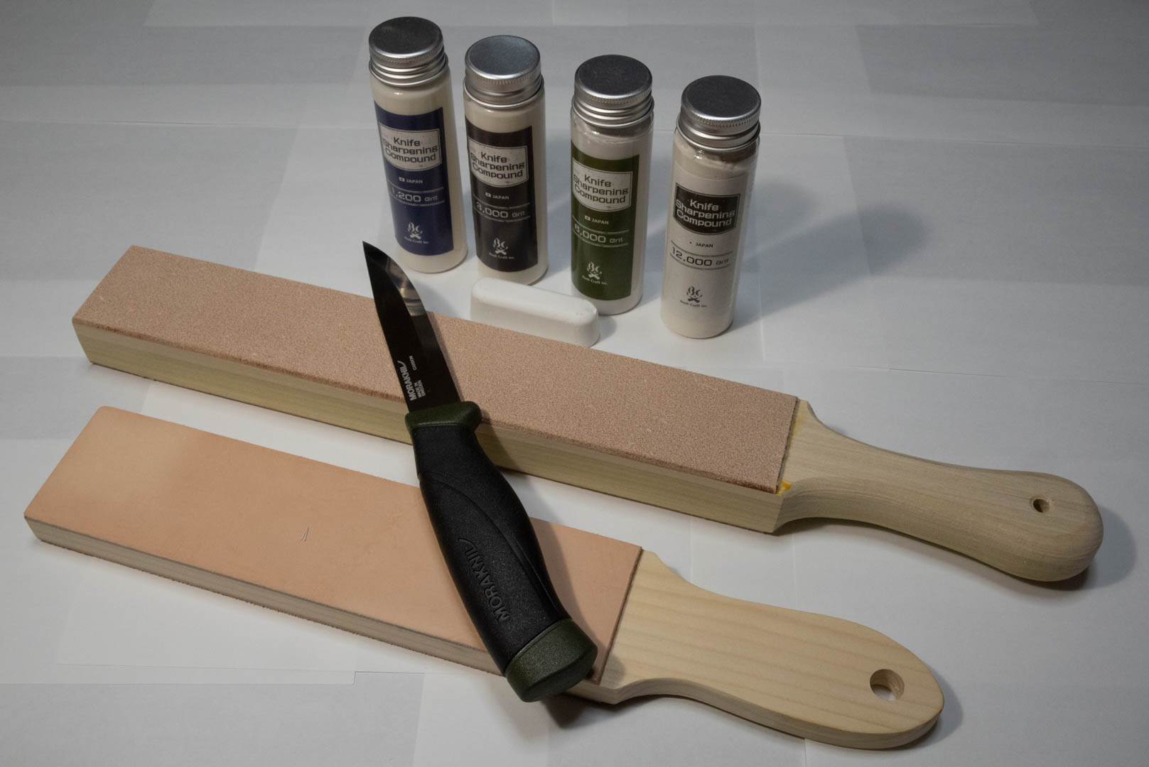Strops and sharpening pastes